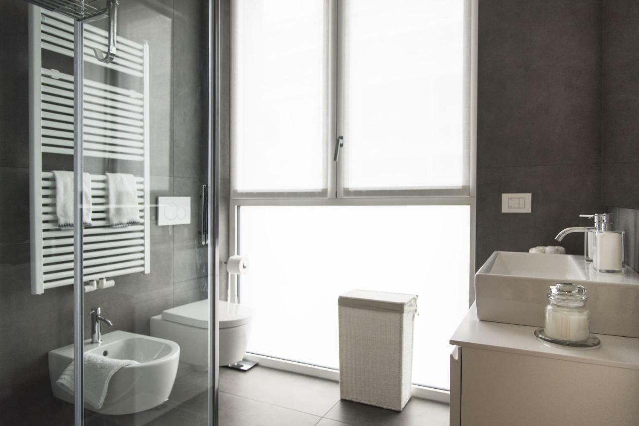 Design & New Center Apartments Милан Экстерьер фото
