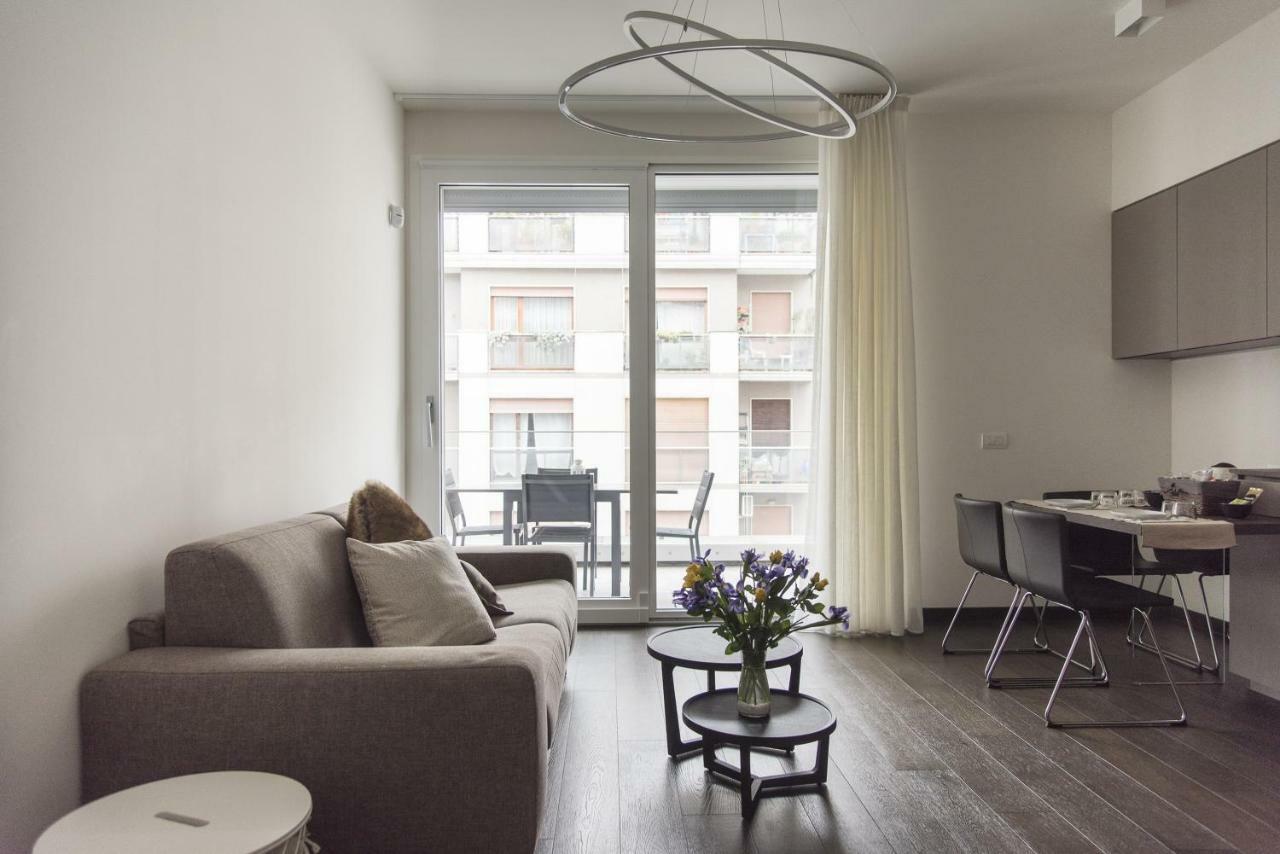 Design & New Center Apartments Милан Экстерьер фото